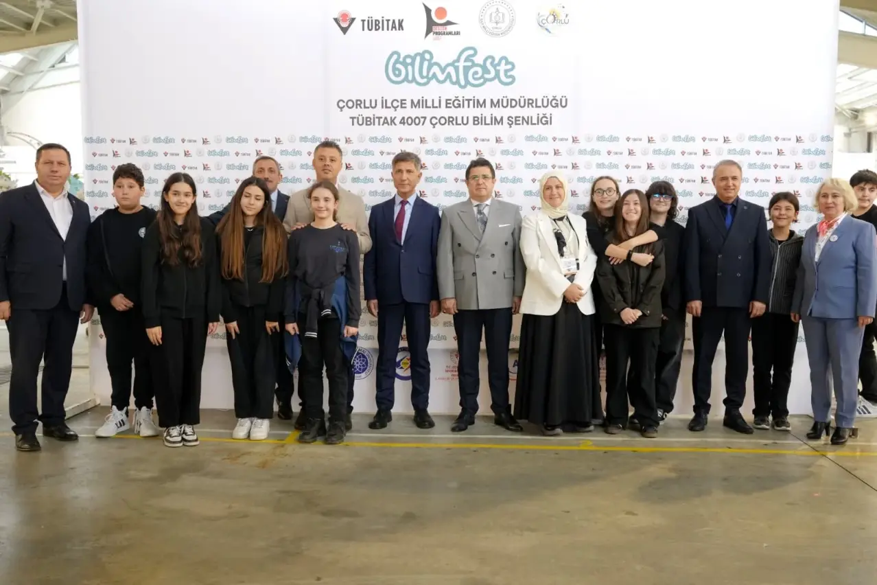 Bilim Şenliği’nde 42 atölyede 6 bin öğrenci bilimle buluştu